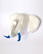 Cargar imagen en el visor de la galería, Elefante DIY  - Dos colores
