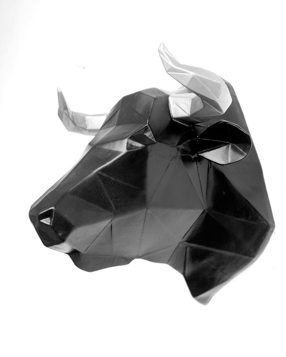 Toro Escultura Negro
