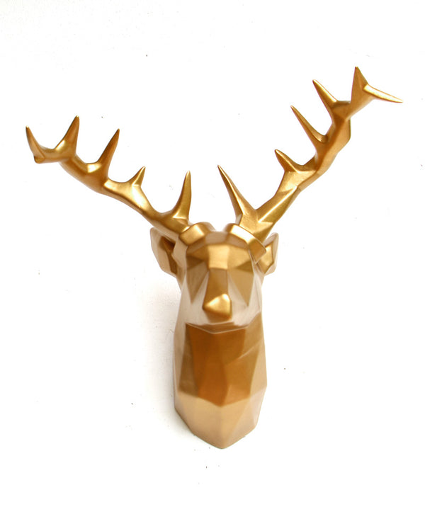 Venado Dorado con cachos de cerámica