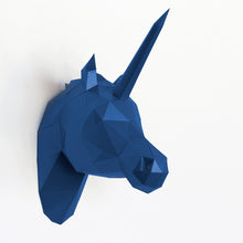 Cargar imagen en el visor de la galería, Unicornio  - Colores Metalizados
